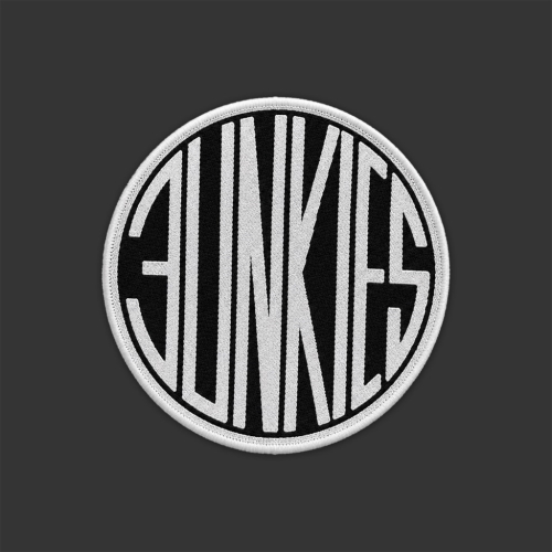 Junkies: Logo Vasalható Szőtt Felvarró